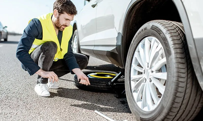 Emergency Tyre Fitting Service